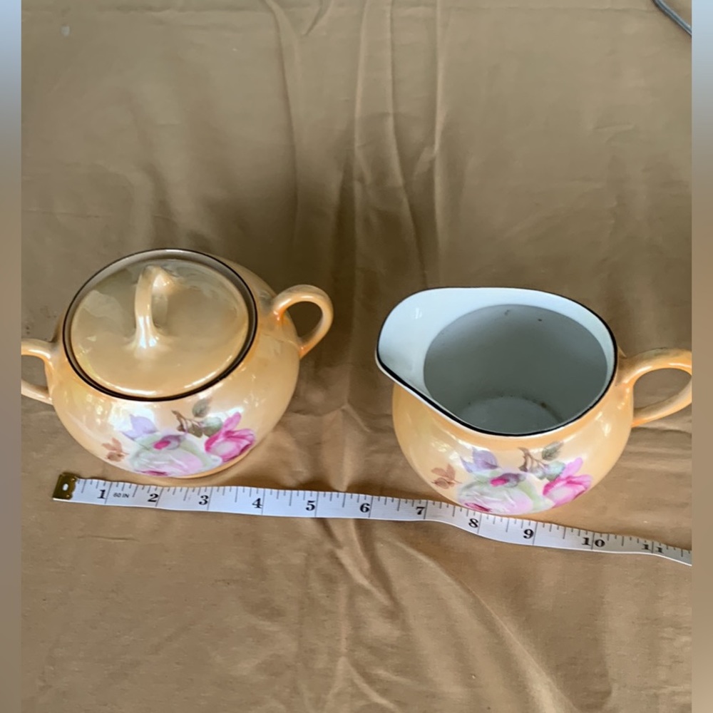 Sugar/creamer set